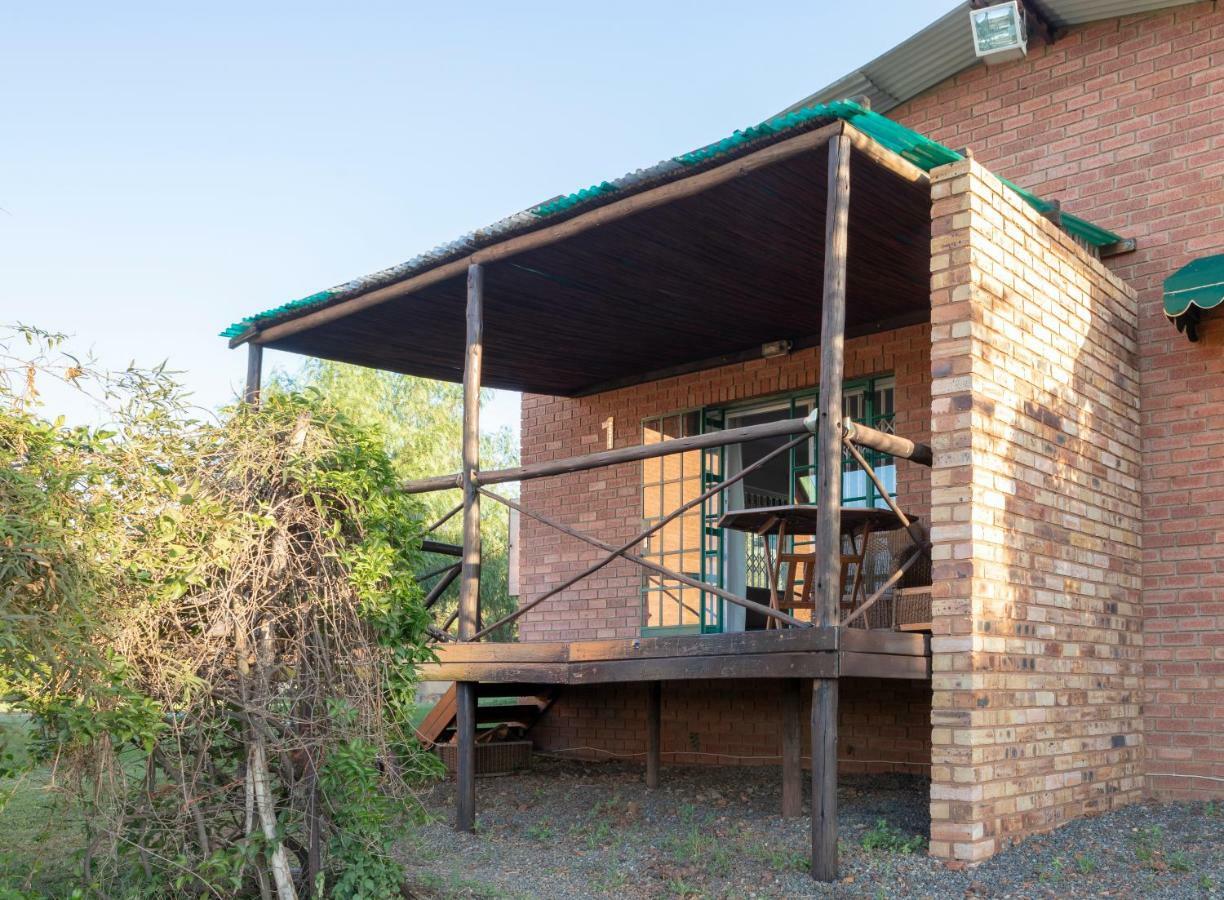 Olive Tree Farm Bed and Breakfast Magaliesburg Eksteriør billede